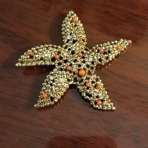 Gold metal tone Starfish scarf clip